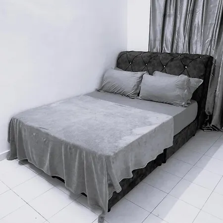 Booking Homestay Manjung 300Mbps Wifi In Town Seri Manjung Exterior photo