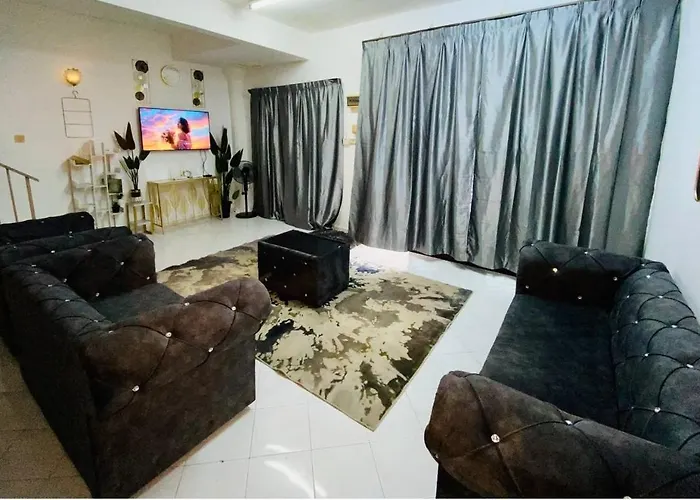 Booking Homestay Manjung 300Mbps Wifi In Town
